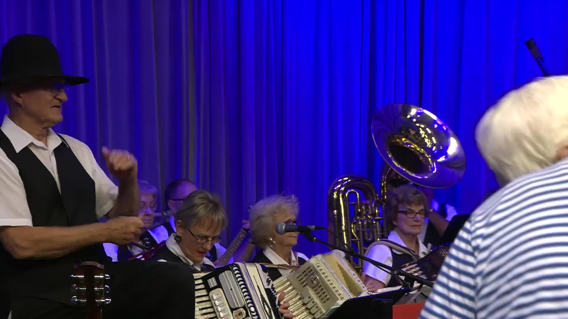 Polka Spotlight - Kringen Accordion Band