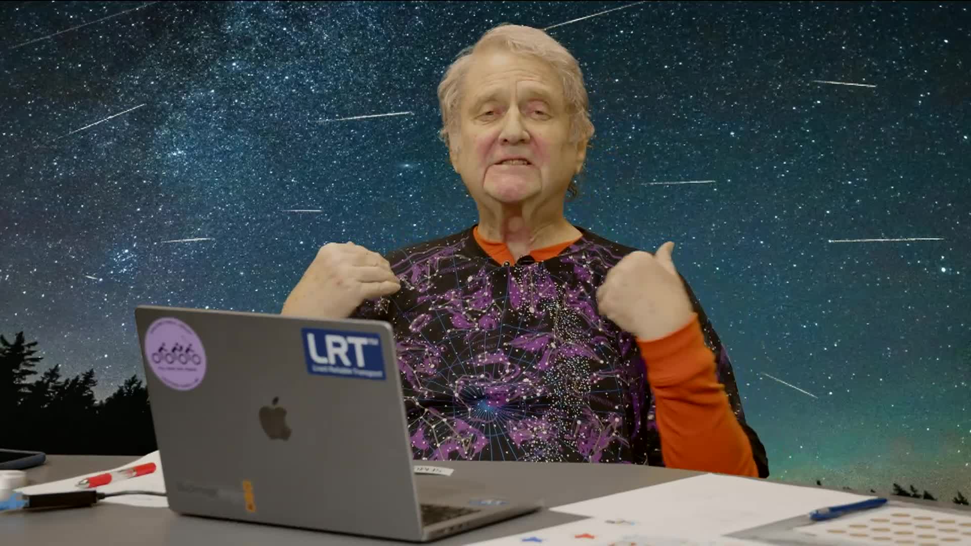 The Sky This Month - April 2026